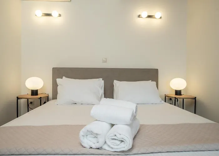 Vibes 13 Argostoli (Kefalonia)