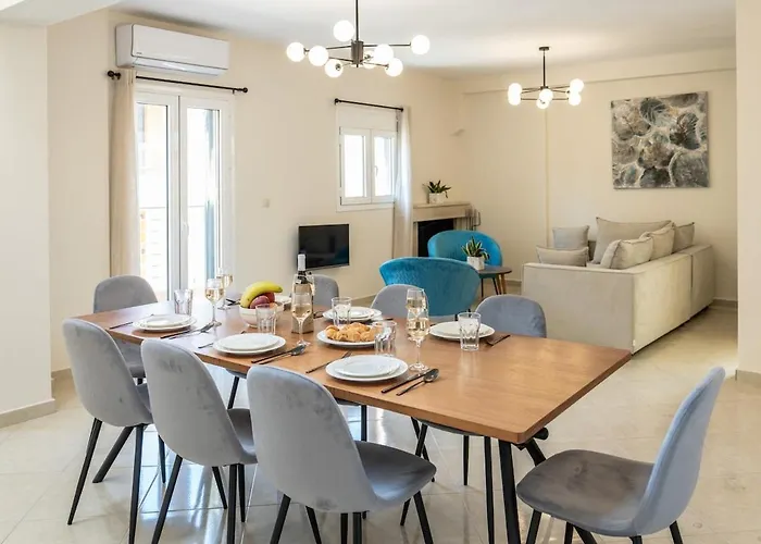 Vibes 13 * Argostoli (Kefalonia)