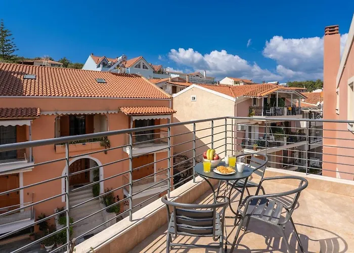 Vibes 13 * Argostoli (Kefalonia)